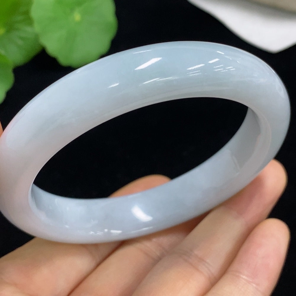 Jadeite Round Bangle Size 57.7 Total Weight About 64.57g