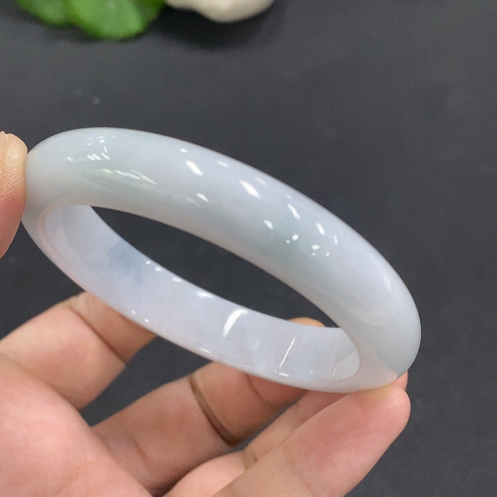 Jadeite Round Bangle Size 56 Total Weight 52.823g