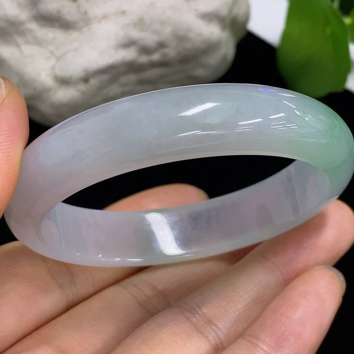 Jadeite Concubine Bracelet, Total Weight Approx. 37.7g, Size 53/45.3