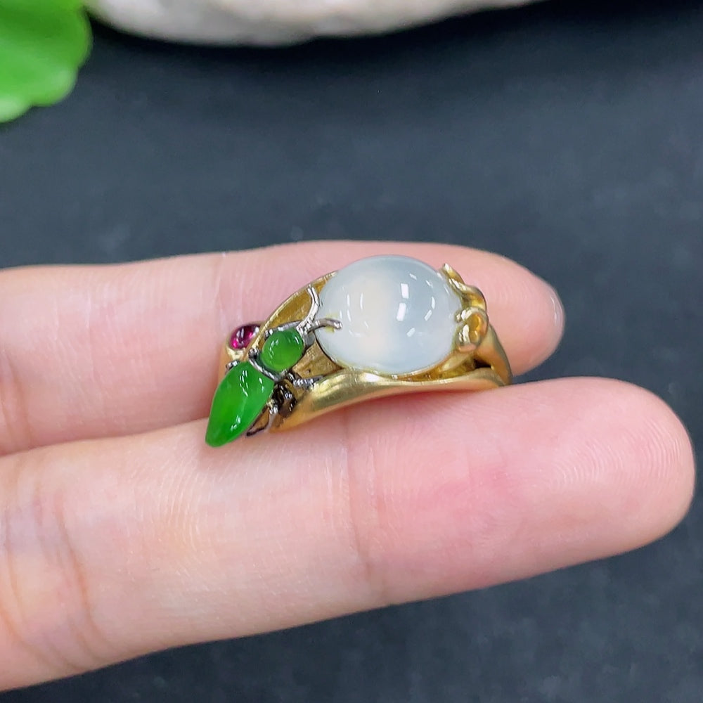 HKHQ jadeite ring in 18k gold, size 14, with a total weight of approximately 9.5 grams, featuring a polished jade gemstone.