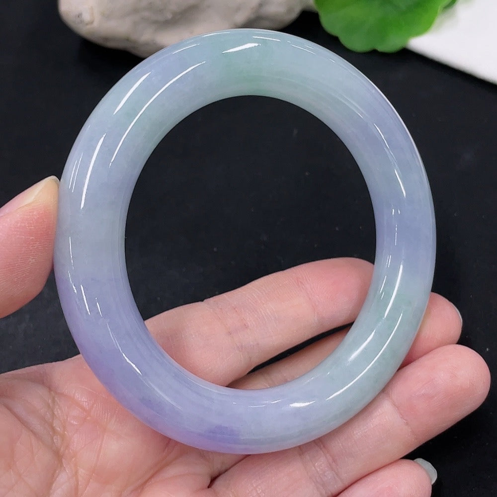 Jadeite Round Bangle Size 57.7 Total Weight Approx. 87.1g