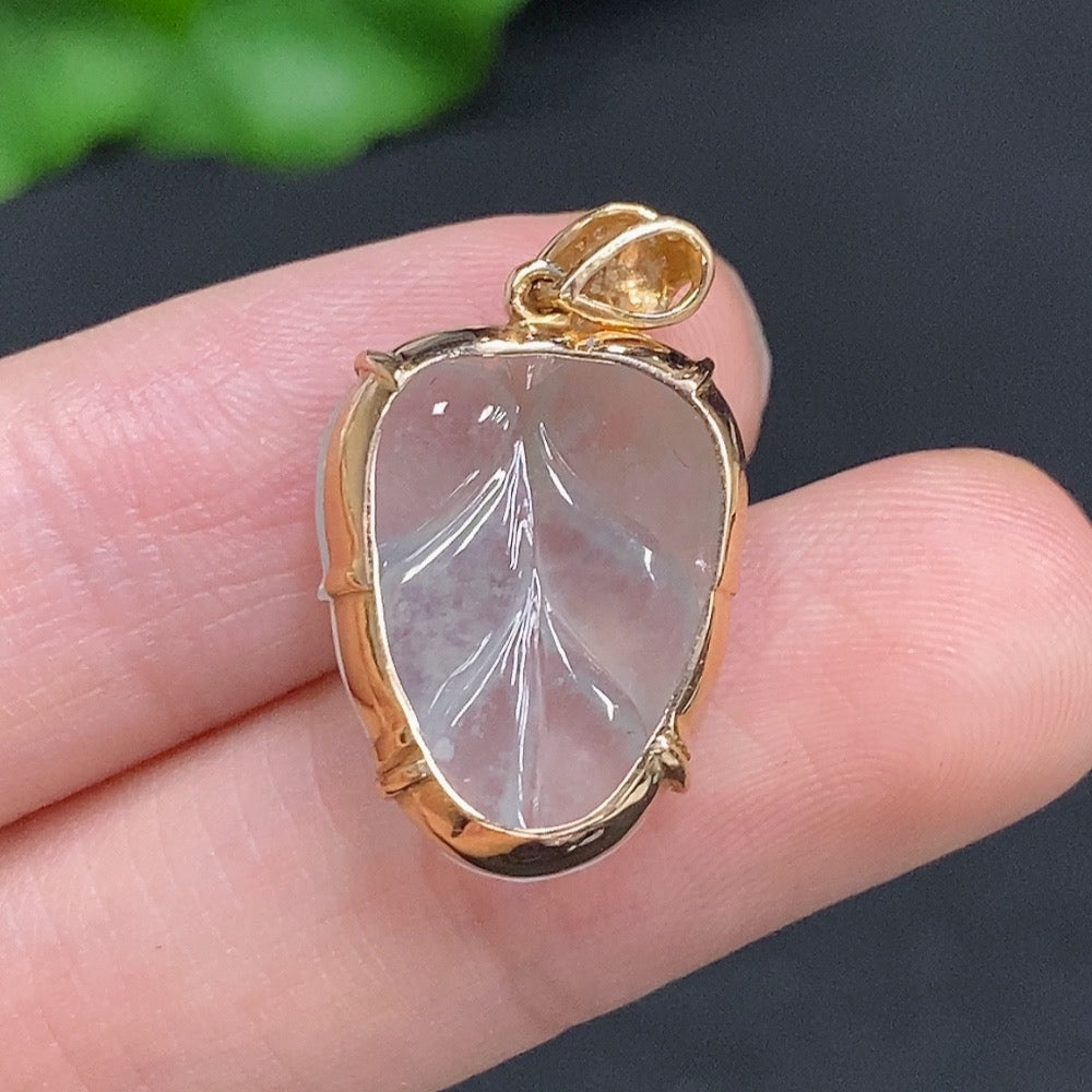 Jadeite Leaf Pendant with 18K Gold and Diamond Accents, Total Weight Approx. 2.3g