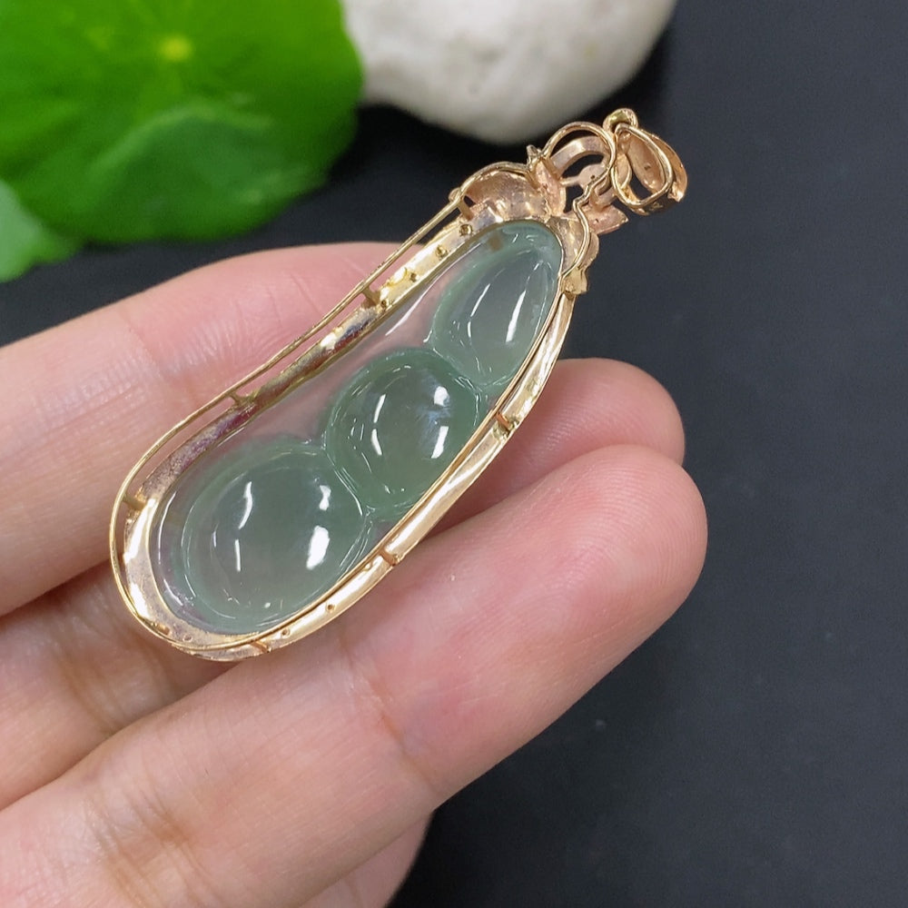 Jadeite Auspicious Bean Pendant in 18K Gold (Non-Diamond)