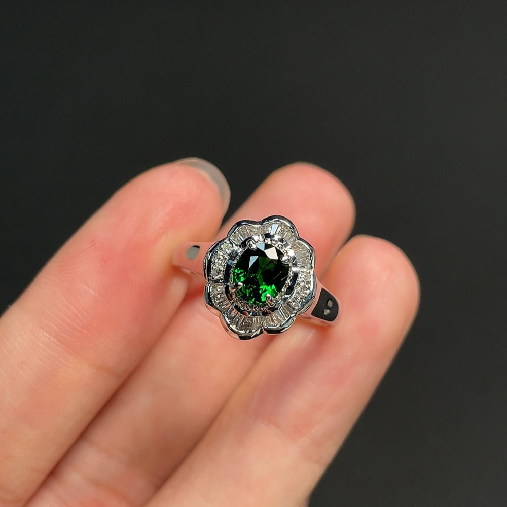 Garnet Ring Pt900 with Diamond, Total Weight Approx. 5.64g, Size 15