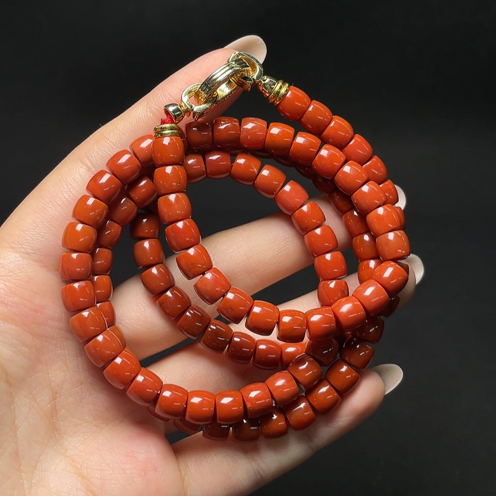 Red Agate Bead Strand with Visible Organic Matter, Non-Gold, Total Weight Approx. 60.29g, Size About 7.1mm