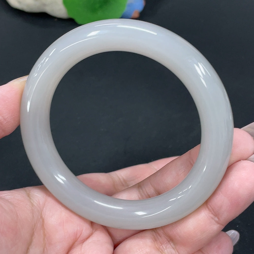 Hetian Jade Round Bangle Size 57.2 Total Weight Approx. 59.5g