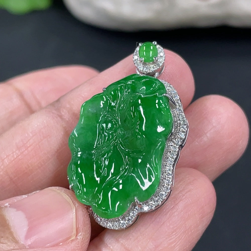 Jadeite Harmony and Beauty Inlaid Pendant, No Hallmark, Gold Content Approximately 58% Au, Accented with Diamonds, Total Weight Approximately 5.96g