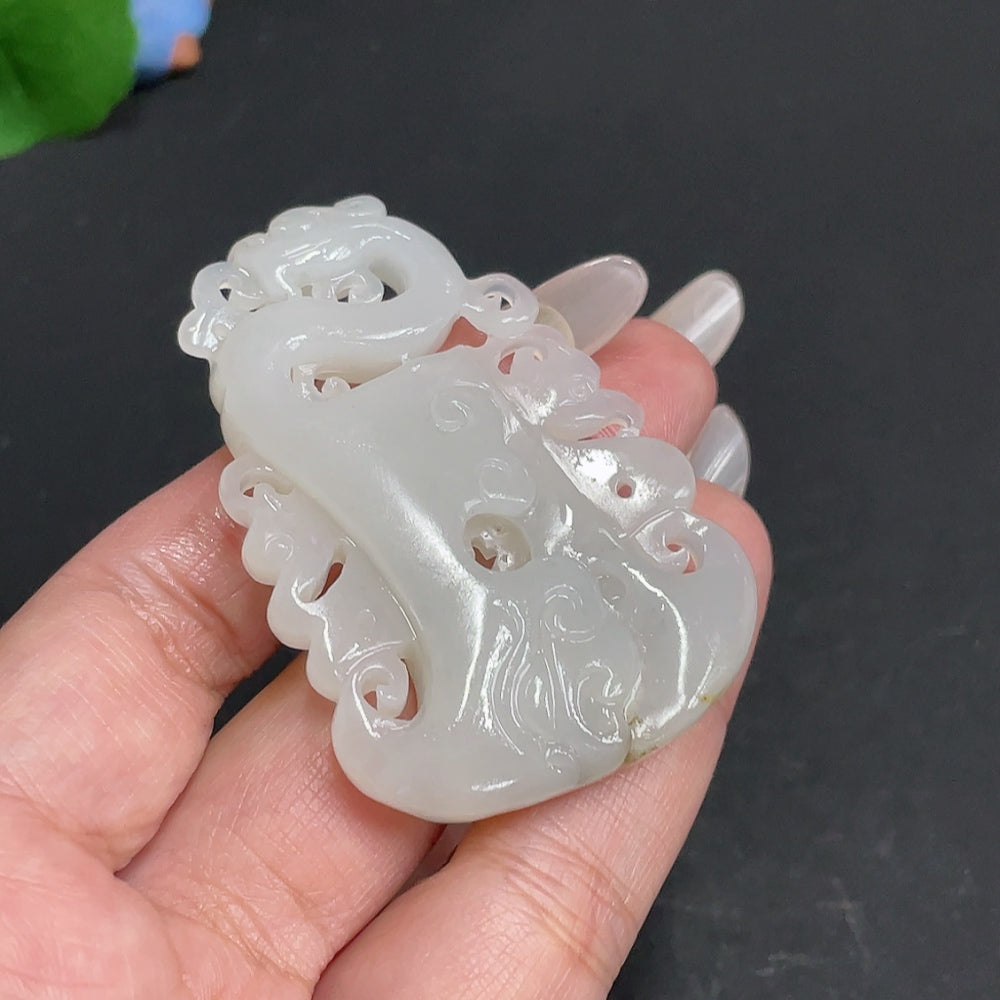 Hetian Jade Pendant, Antique-style Piece, Undetermined Skin Color Origin, Total Weight Approximately 30.4g