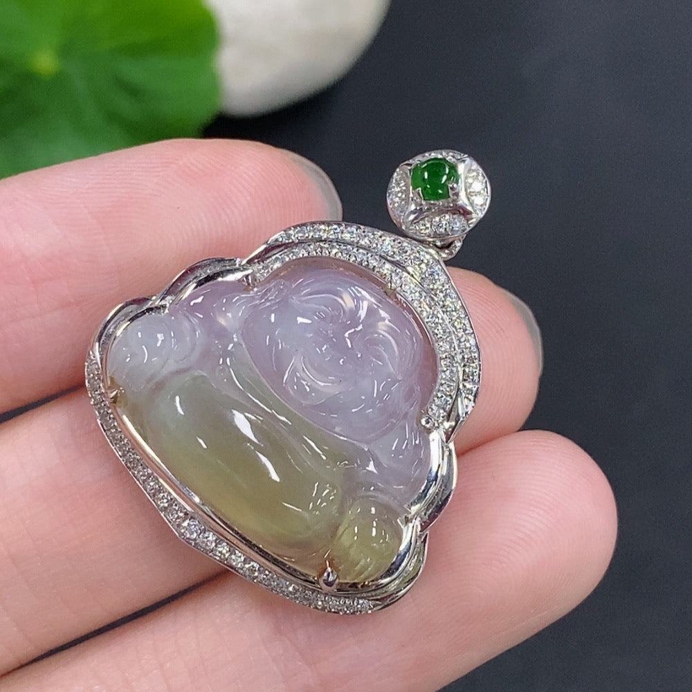 Jadeite Buddha Pendant with 18k Gold and Diamond Accents, Total Weight Approximately 5.2g