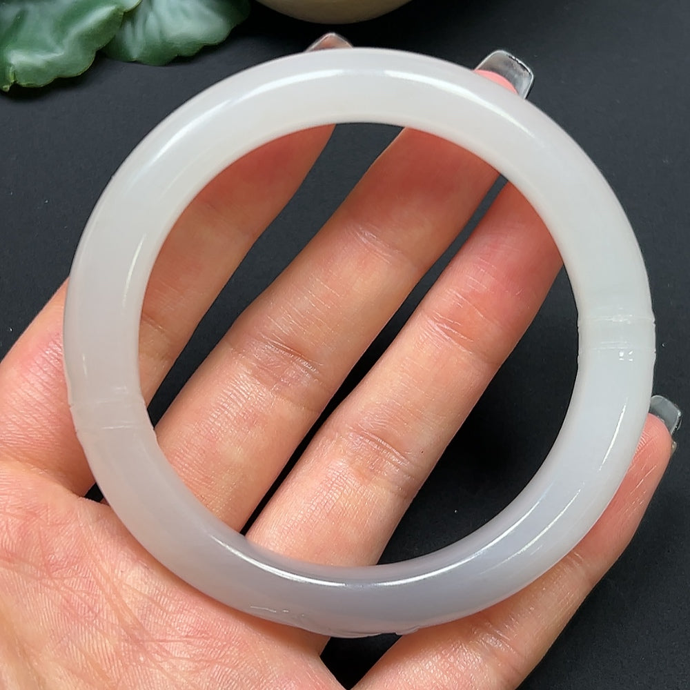 Hetian Jade Round Bracelet Size 57.1mm Total Weight Approx. 51.78g
