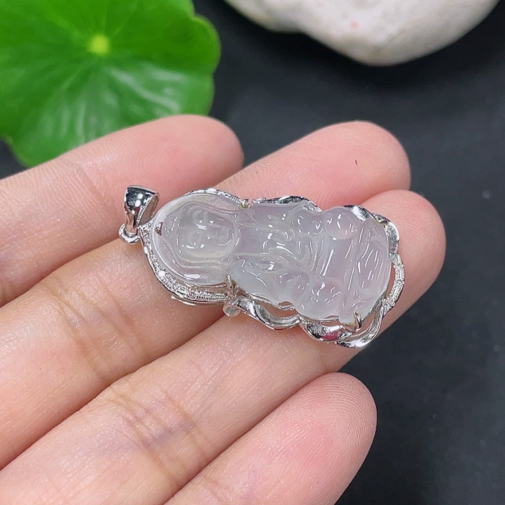 Jadeite Inlaid Guanyin Pendant 18k Non-Diamond (Too Small to Confirm) Total Weight Approx. 4.23g