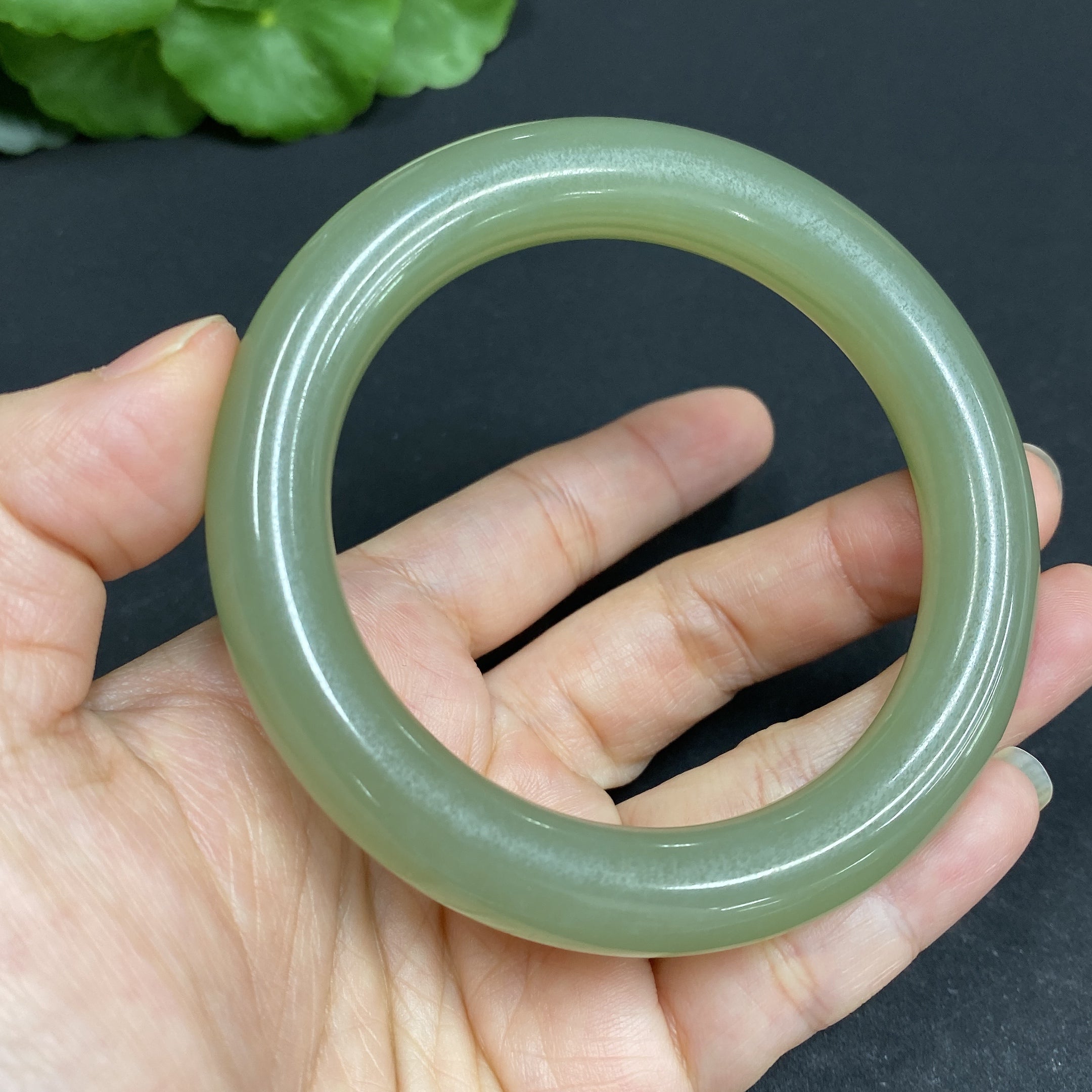 Hetian Jade Round Bracelet Size 57 Total Weight Approx. 60.2g