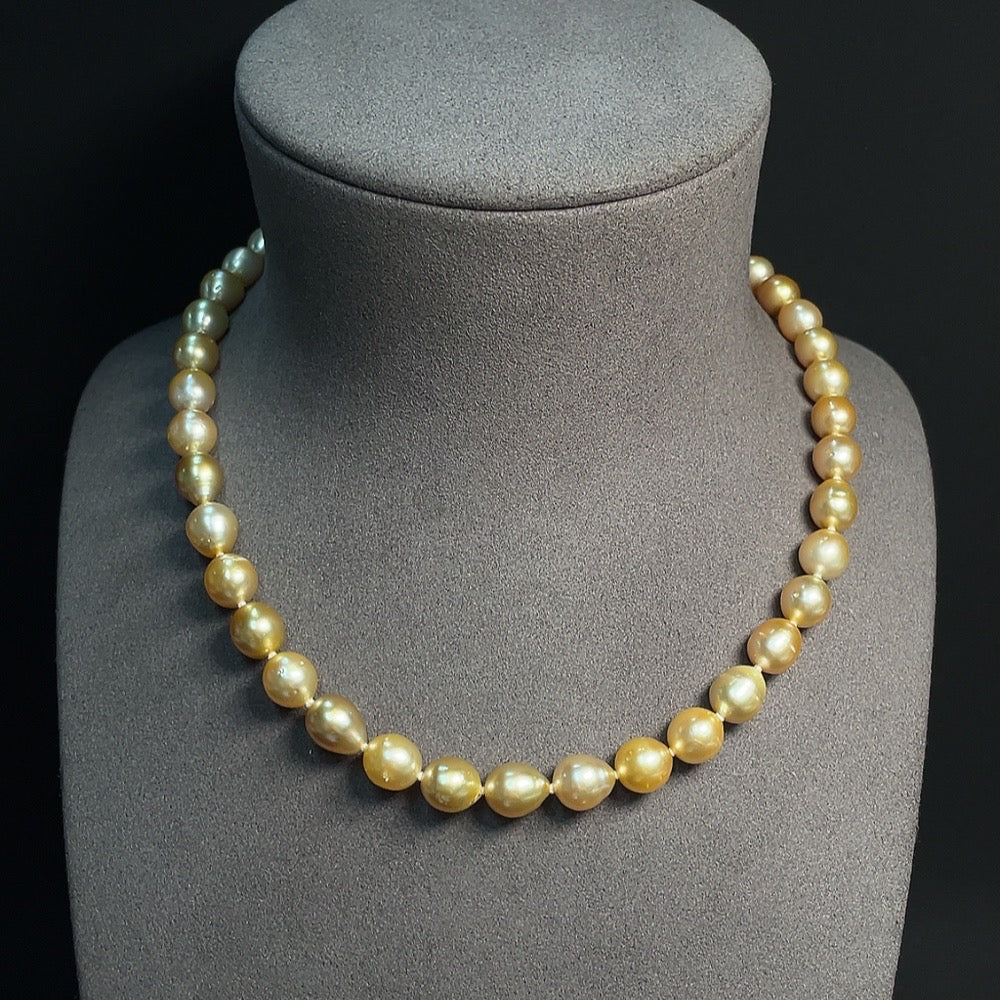Seawater Pearl Strand Necklace 14k Gold Size 8.1-8.9mm Approx. Total Weight 43.32g Color Origin Undetermined