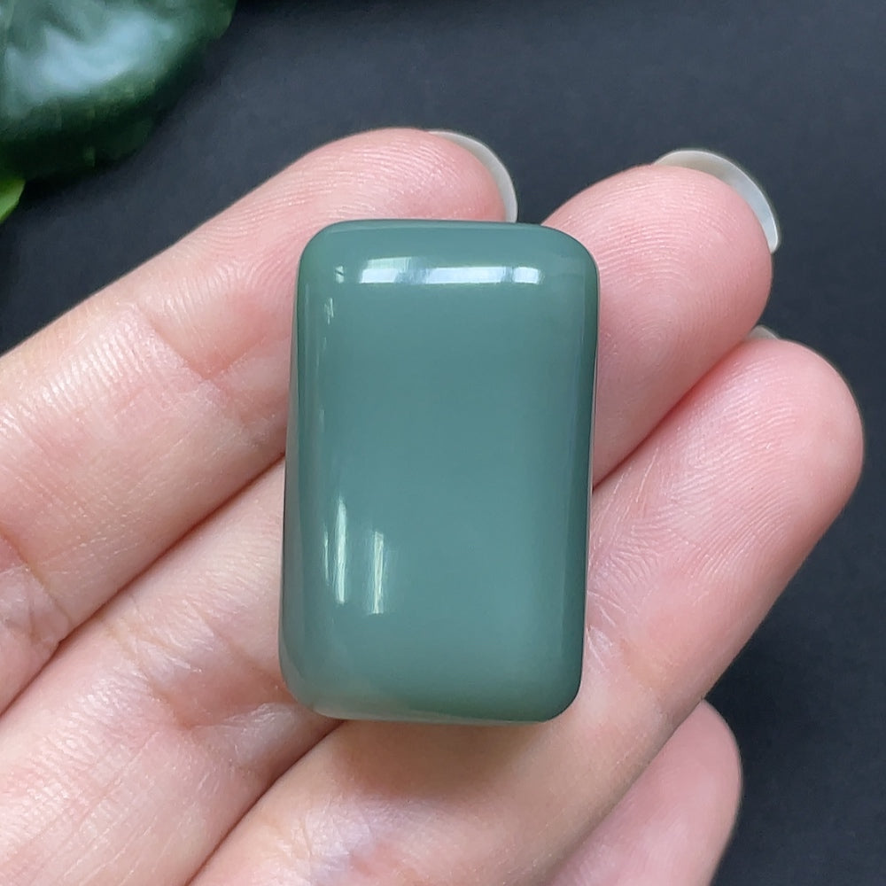 HKHQ Hetian Jade plain pendant necklace, 16.48g, featuring smooth jade stone with a simple, elegant design.