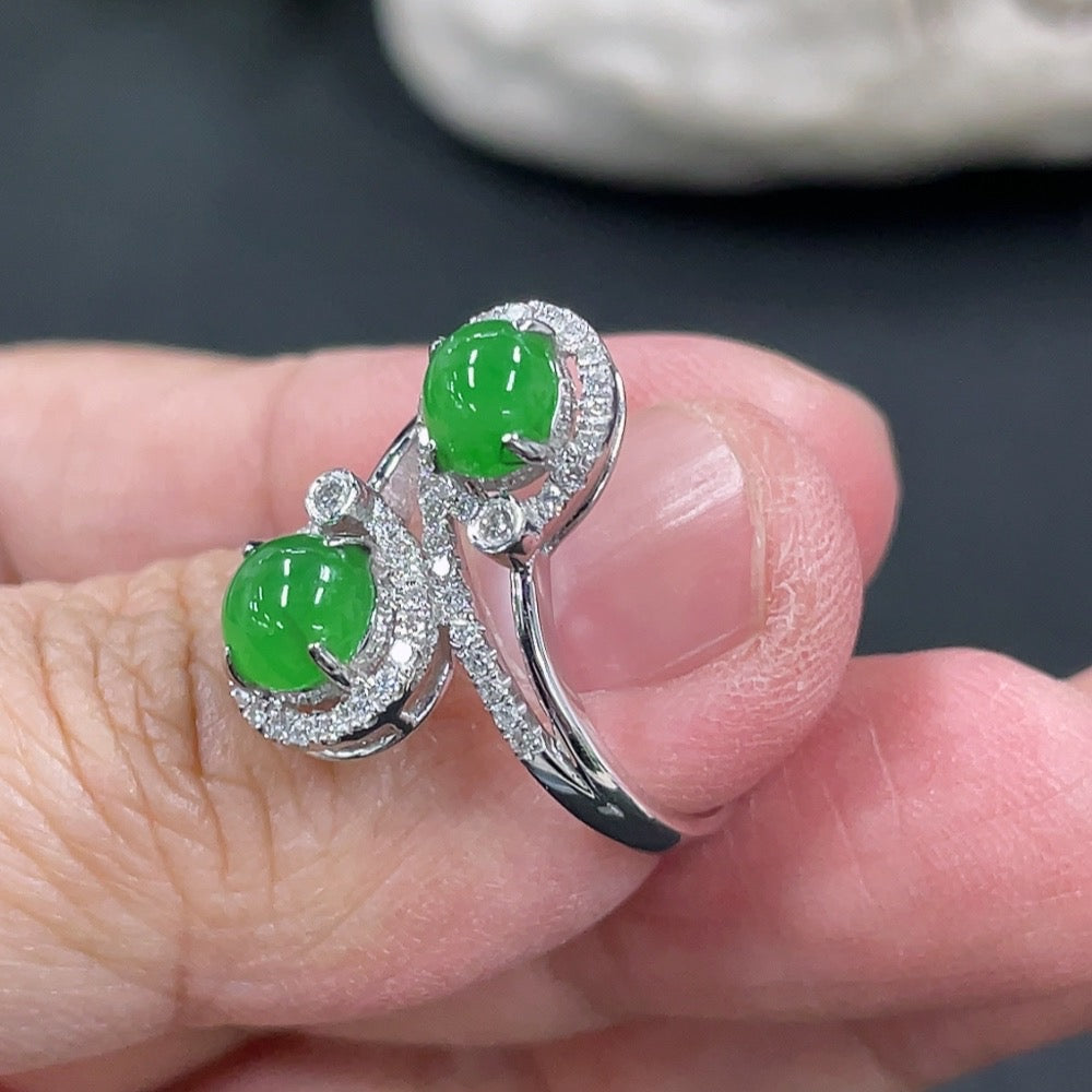 Jadeite Inlaid Ring 18k with Diamond Size 13 Total Weight Approx. 3.8g