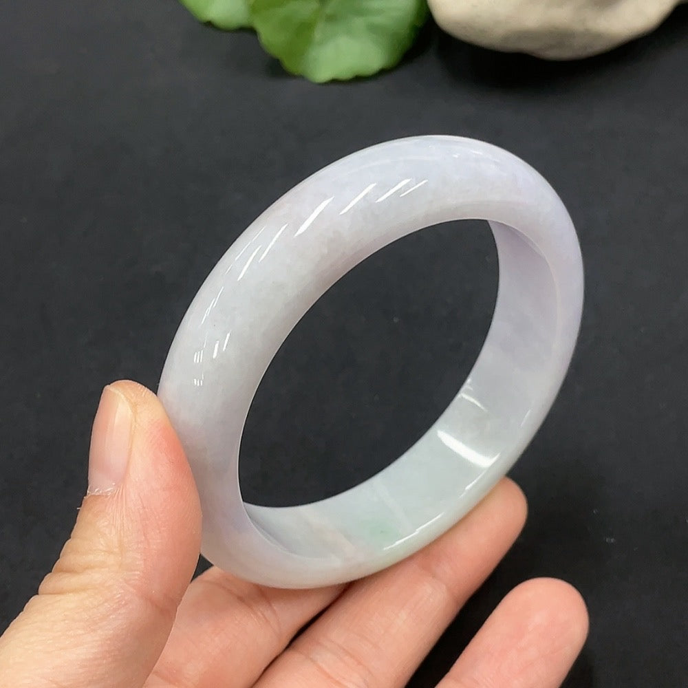 Jadeite Regular Bangle Size 57.2