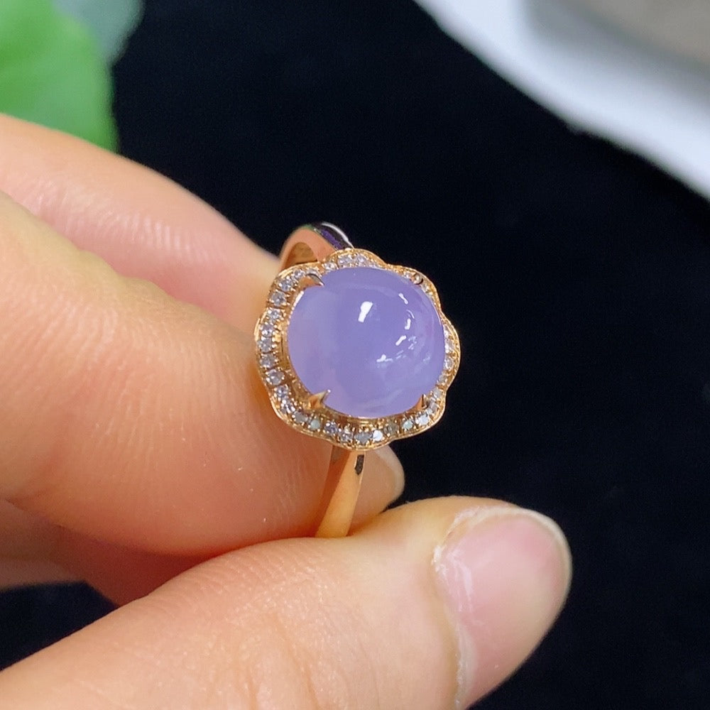 Jadeite Cabochon Inlaid Ring with 18K Gold and Diamond Accents, Size 17, Total Weight Approx. 3.24g