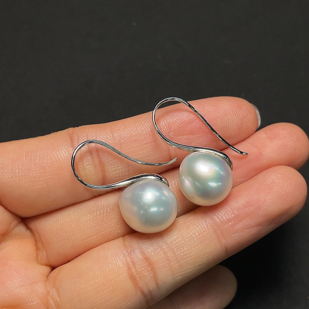 Saltwater Pearl Earrings in 95% Platinum