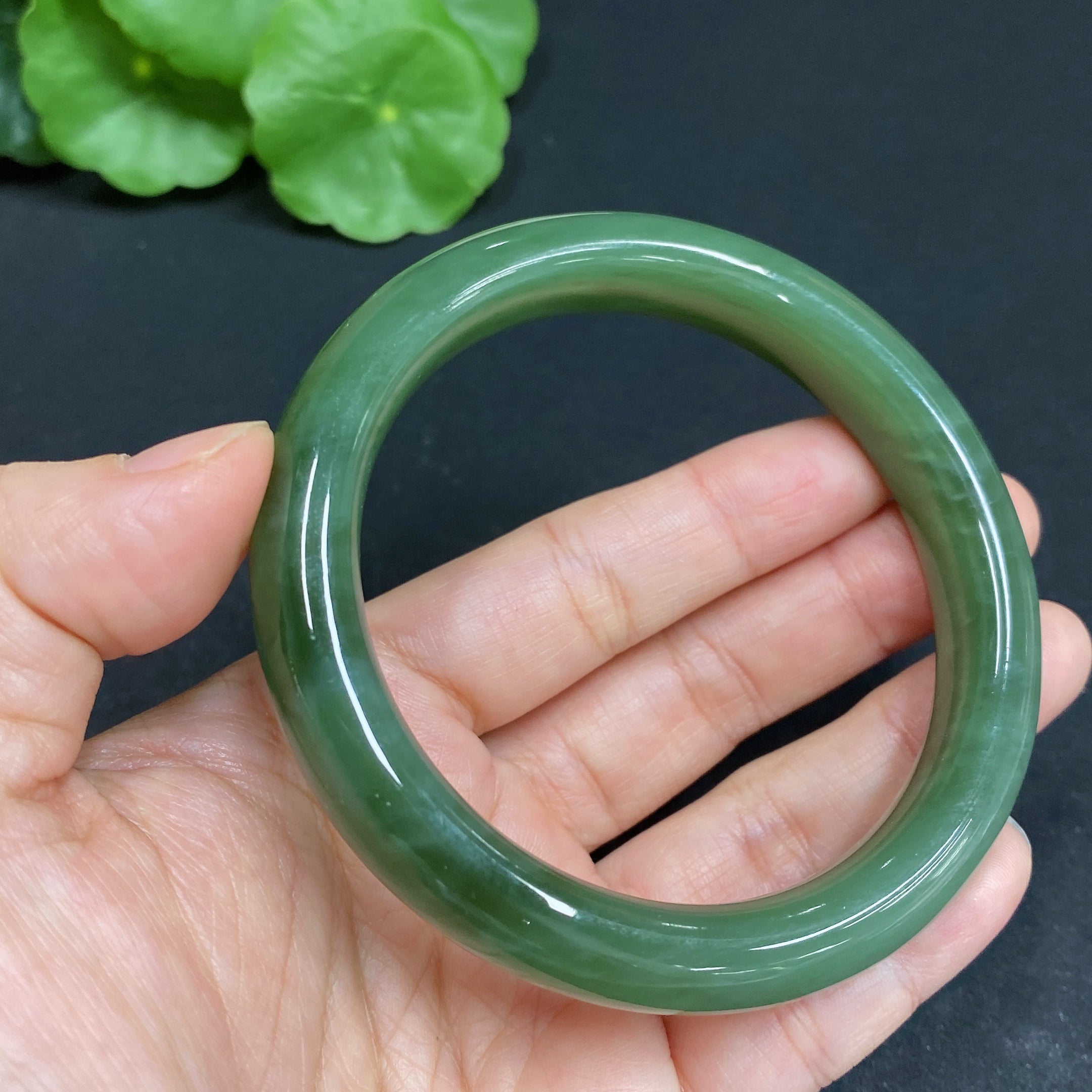 Hetian Jade Round Bracelet Size 59.1 Total Weight Approx. 54.4g