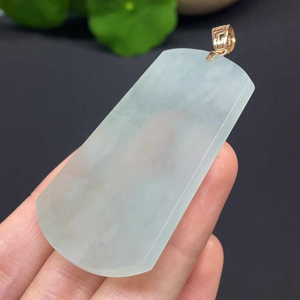 Jadeite Plain Pendant with 18k Mounting