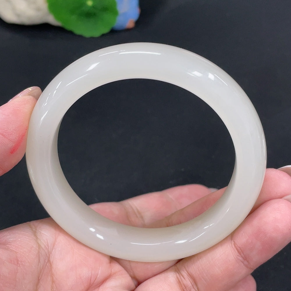 Hetian Jade Round Bracelet Size 58.3 Total Weight Approx. 59.3g