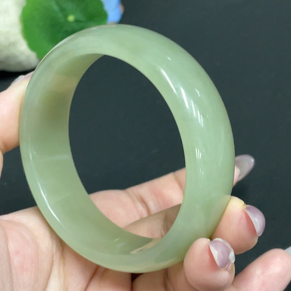 Hetian Jade Round Bracelet Size 59.3 Total Weight Approx. 74.9g