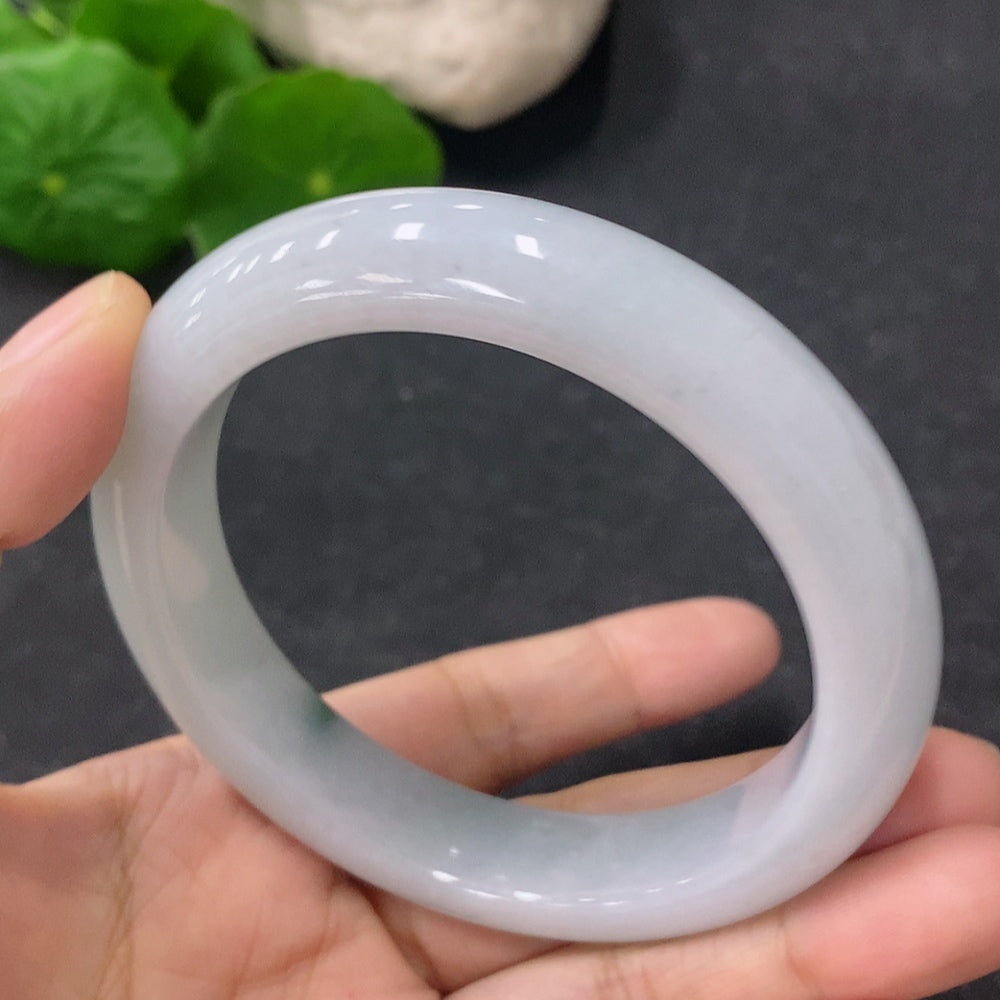 Jadeite Round Bracelet Size 57.3mm Total Weight Approx. 61.22g