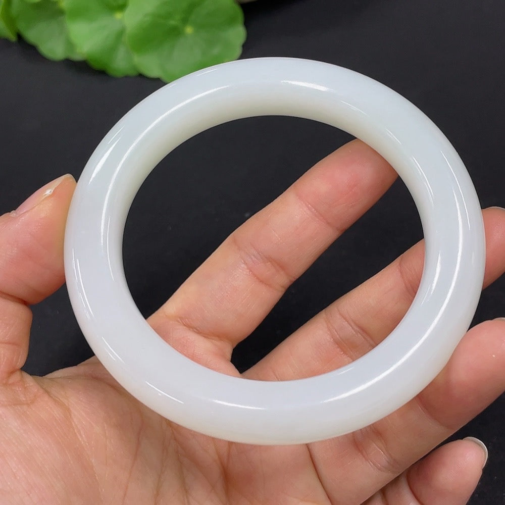 Hetian Jade Round Bracelet Size 56.5 Total Weight Approx. 63.7g