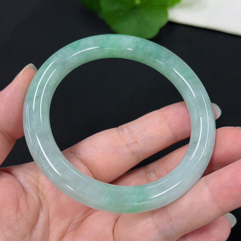 Jadeite Round Bangle Size 54.2 Total Weight Approx. 43.9g