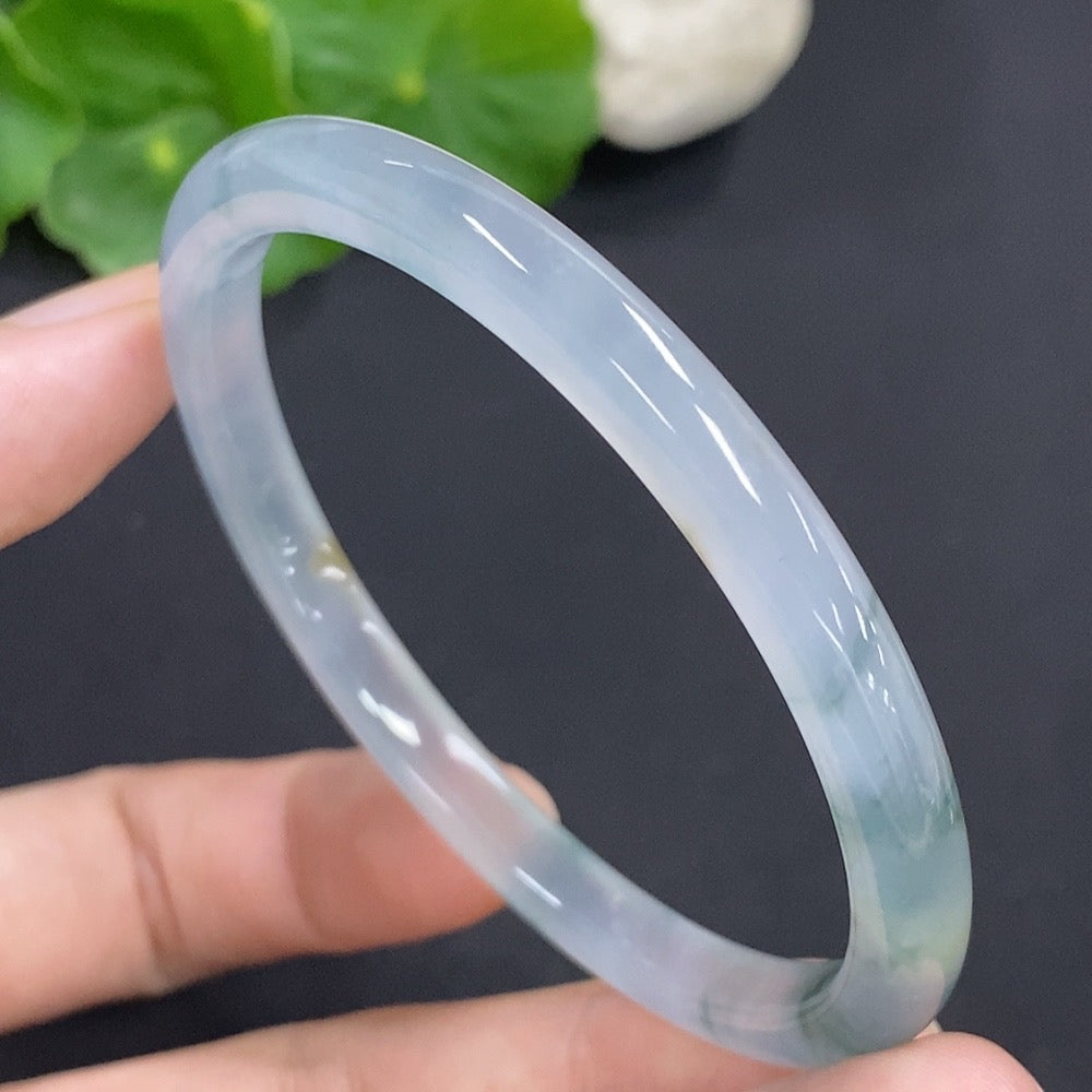 Jadeite Round Bangle