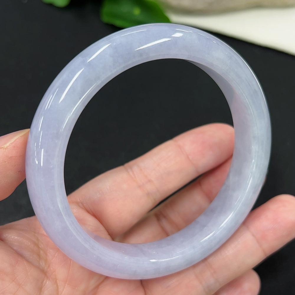 Jadeite Round Bangle Size 59.6 Total Weight Approx. 66g