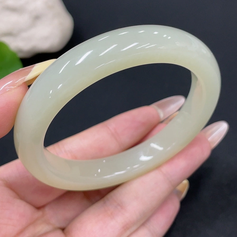 Hetian Jade Round Bracelet Size 57.1 Total Weight Approx. 50.4g