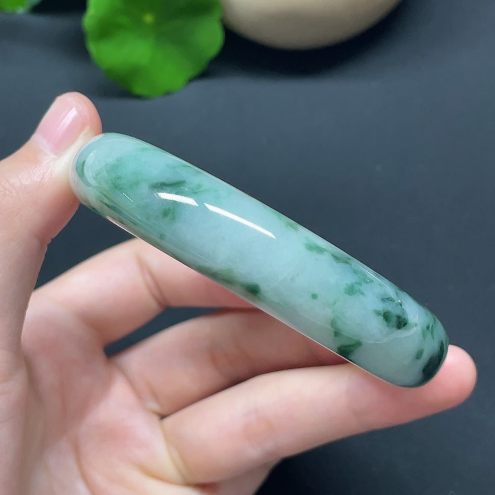 Jadeite Round Bangle