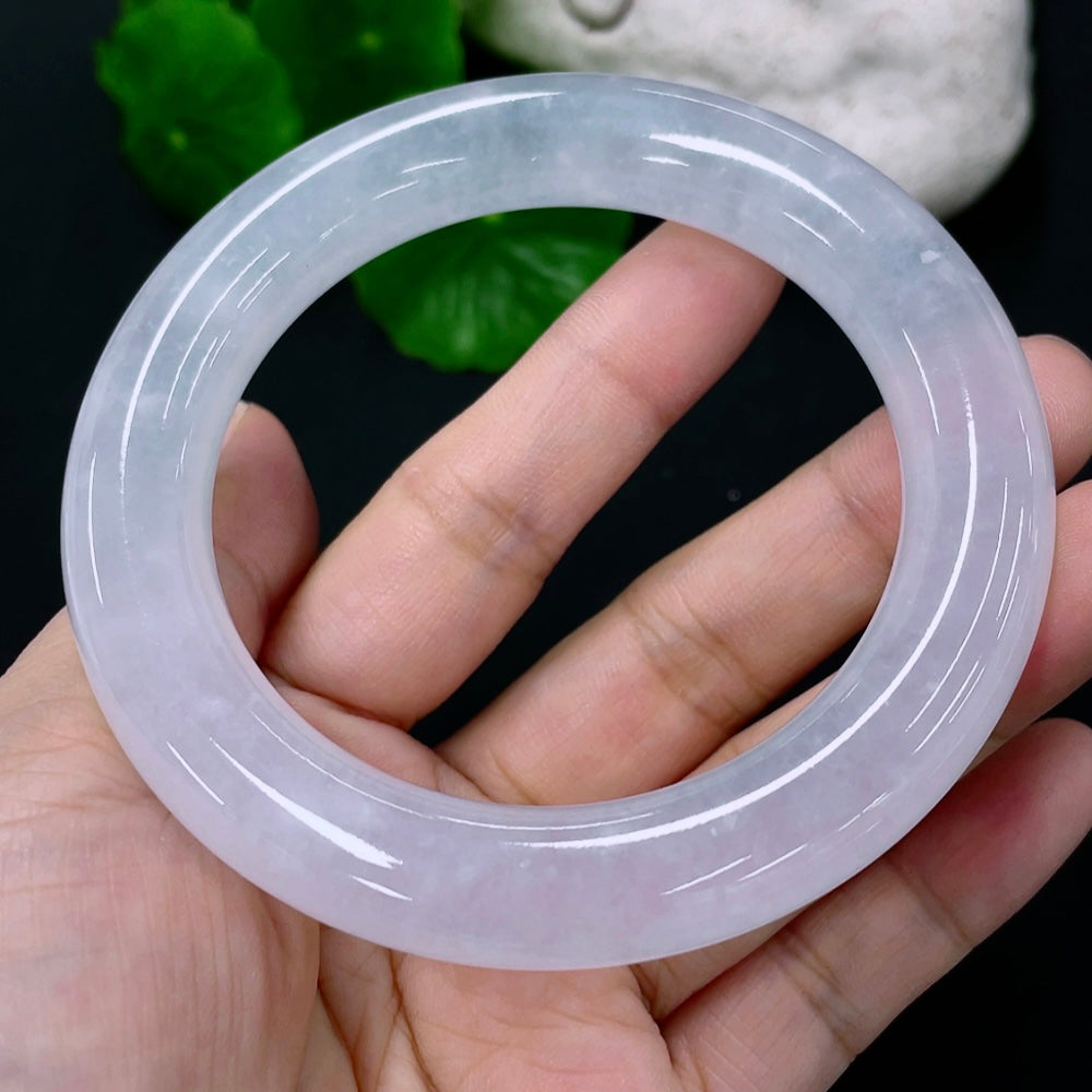 Jadeite Round Bangle