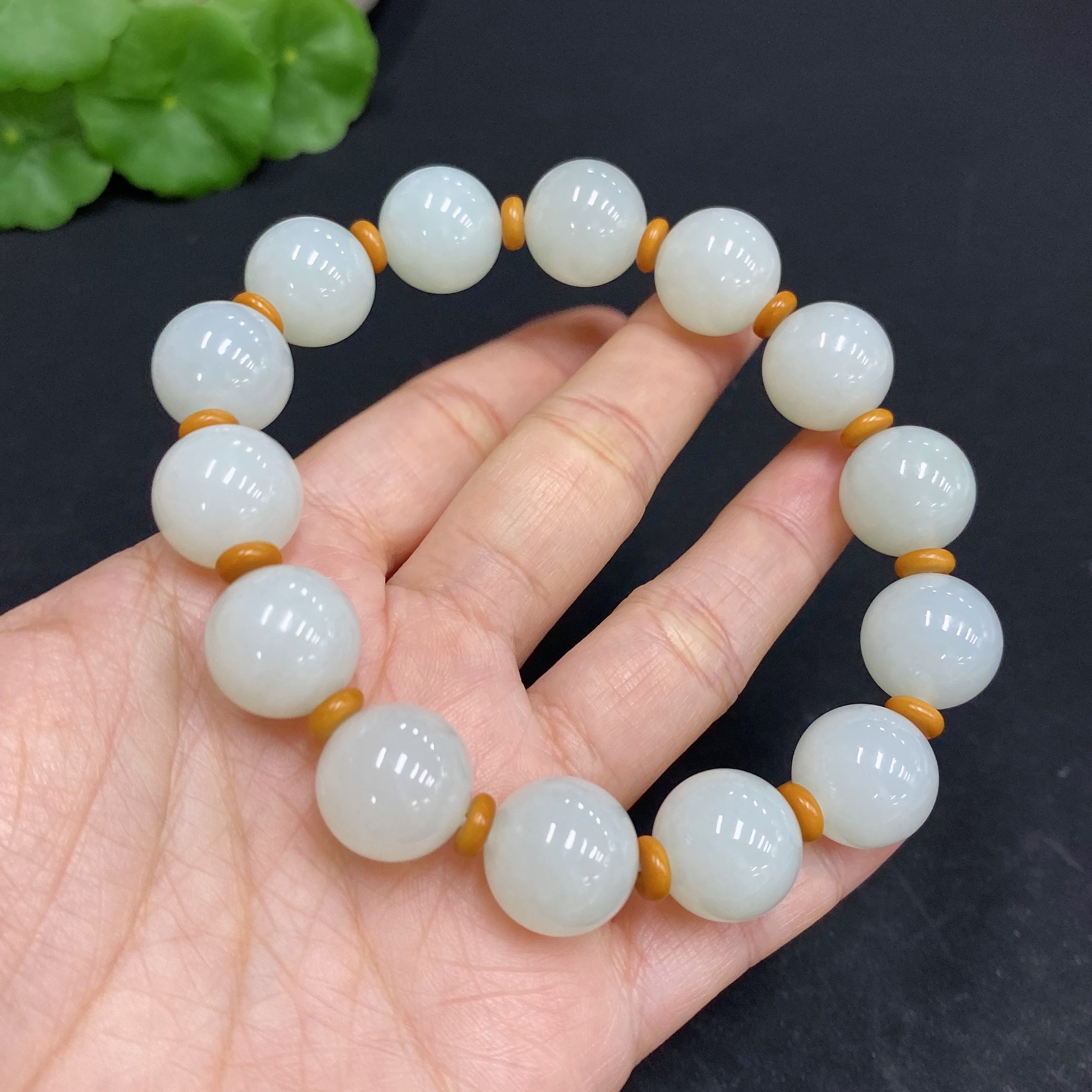 Hetian Jade Bracelet, approx. 13.8mm, total weight approx. 61.1g