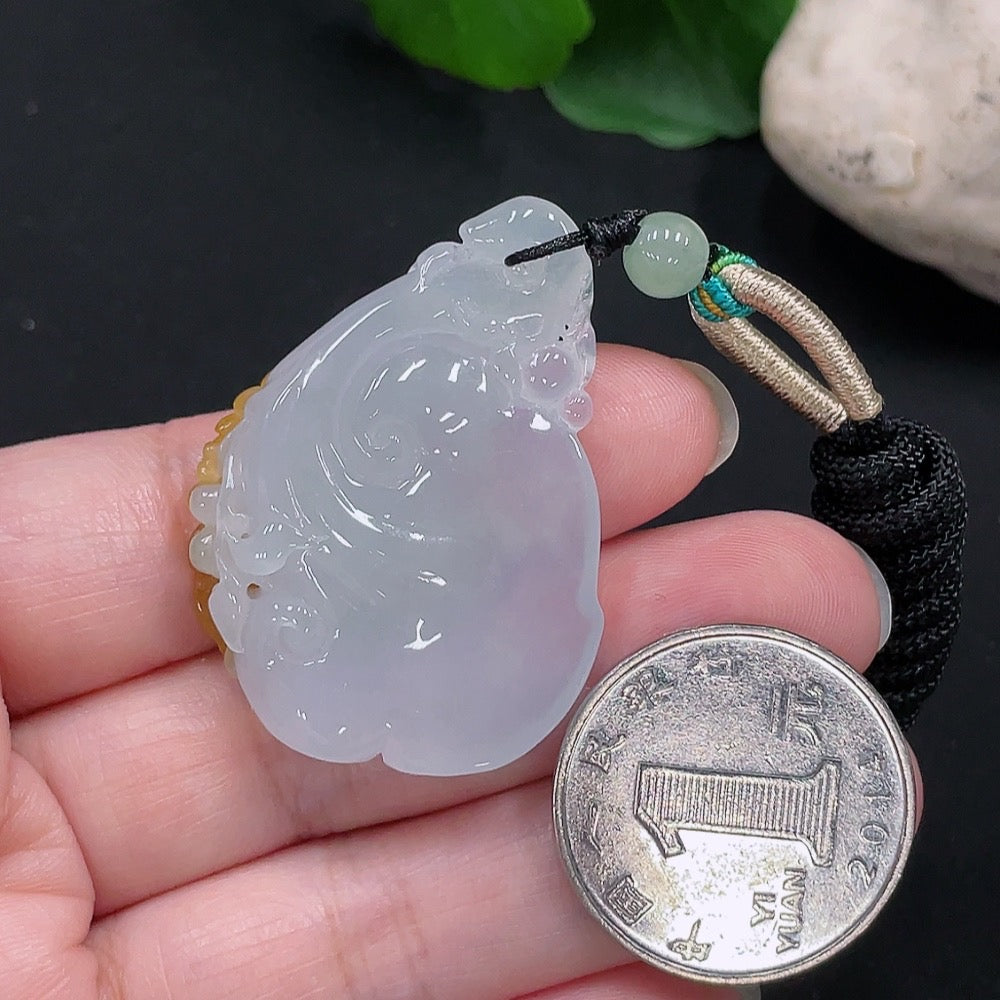 Jadeite Ruyi Pendant Total weight approx. 16.3g (including rope weight) (Color origin undetermined) (Matching beads non-A)