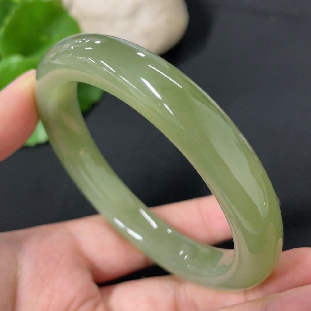 Hetian Jade Round Bracelet Size 57.8 Total Weight Approx. 50.5g