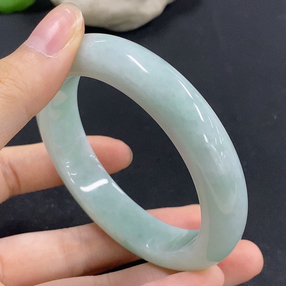 Jadeite round bracelet