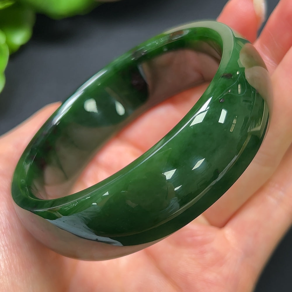 Hetian Jade Round Bangle