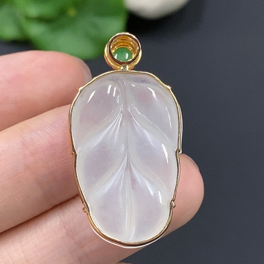 Jadeite Leaf Pendant 18K Gold Total Weight Approx. 5.1g