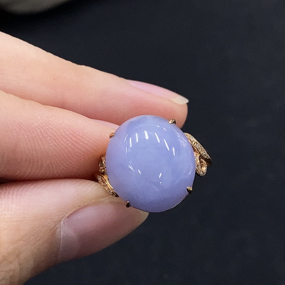Jadeite Cabochon Ring with 18K Gold and Diamond Accents, Size 14, Total Weight Approx. 3.98g