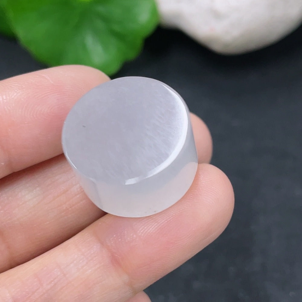 Jadeite beads jewelry by HKHQ, approximately 9.64 grams, featuring smooth, polished green jadeite beads arranged in a string.