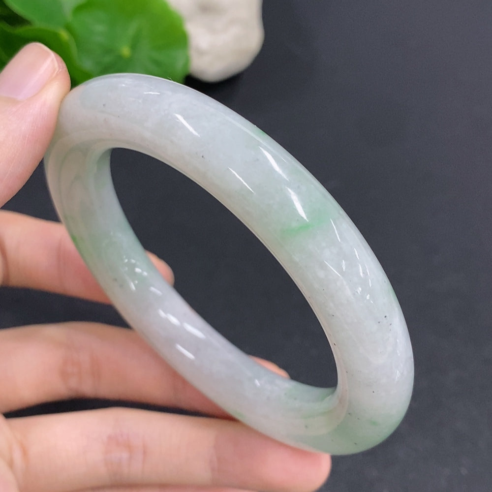 Jadeite Round Bangle
