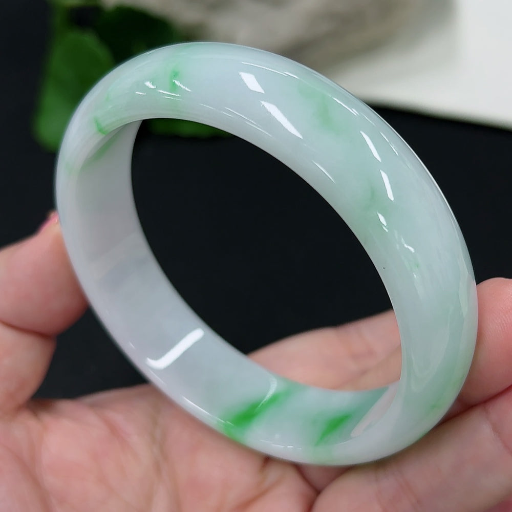Jadeite Round Bangle
