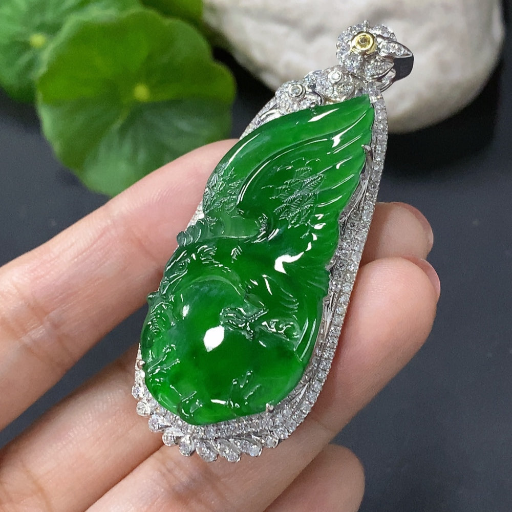 Jadeite Inlaid Pendant Eagle 18K Gold Inlaid Total Weight Approx. 14.8g