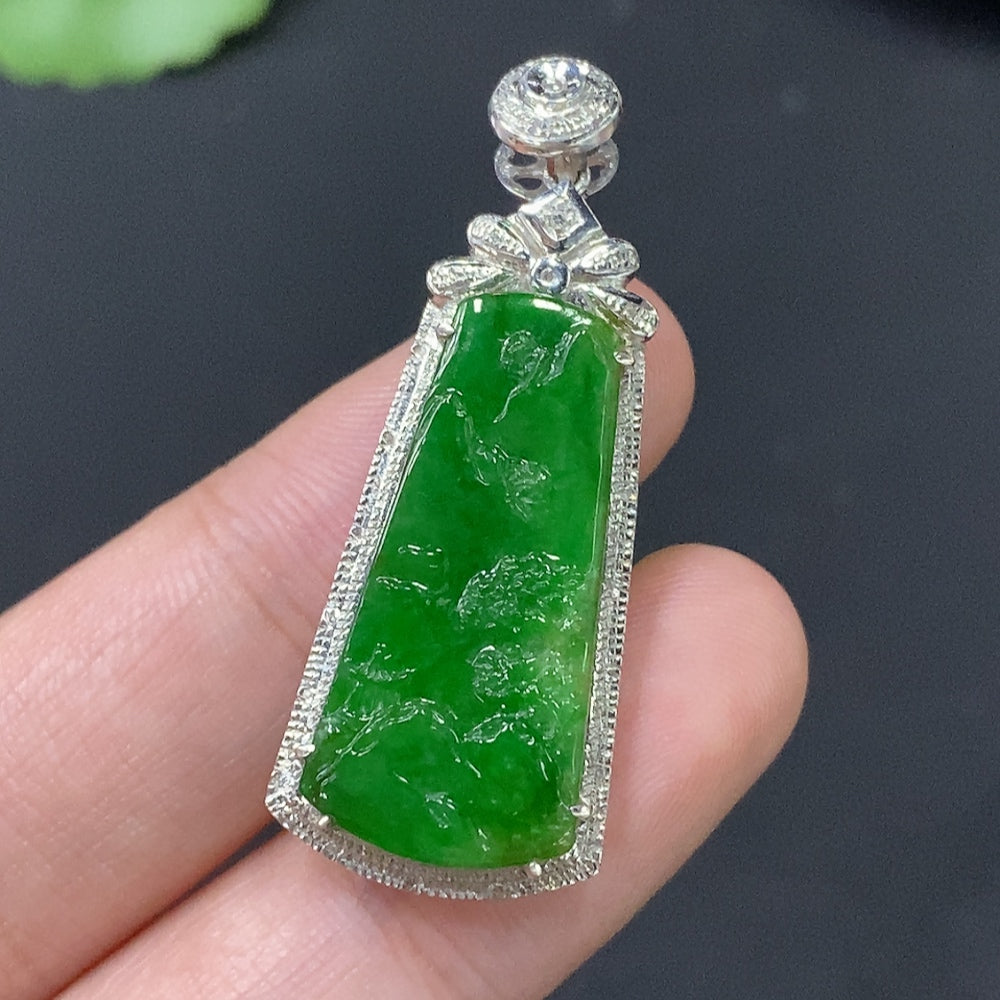 Jadeite Landscape Inlay with 18k Gold, Total Weight Approx. 4.57g