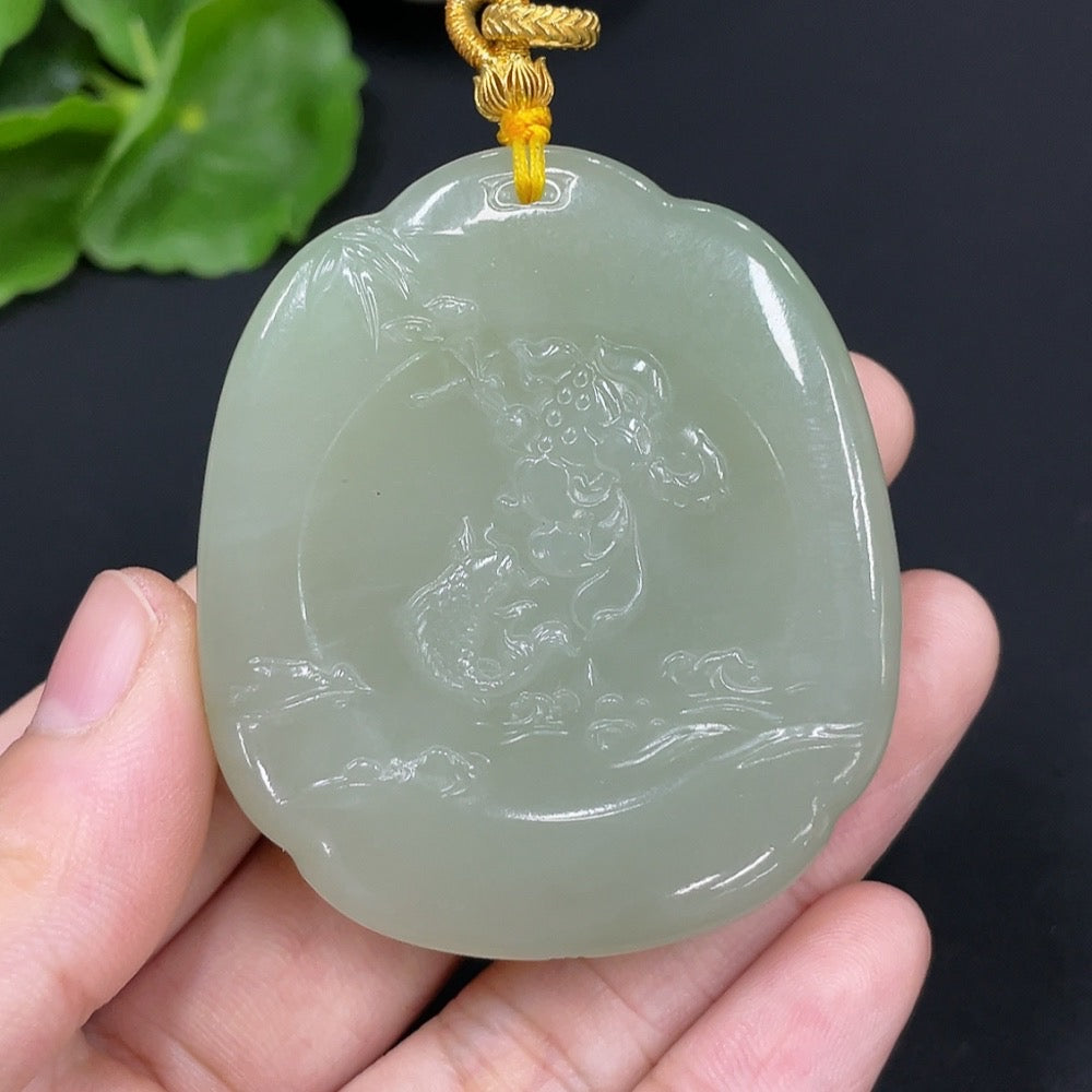 Hetian Jade Pendant    Buddha Statue    Total Weight (including rope) approx. 54.6g