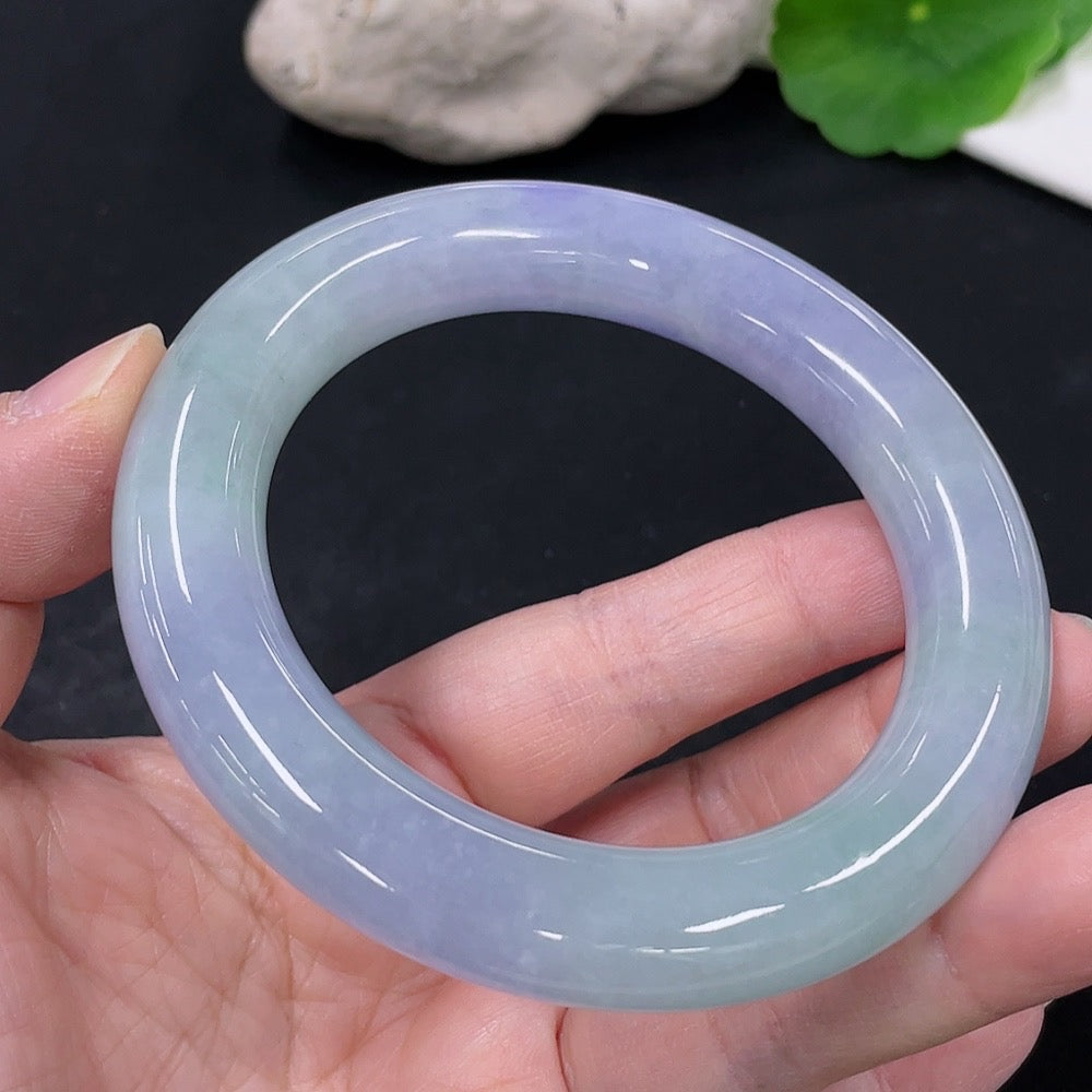 Jadeite Round Bangle Size 57.7 Total Weight Approx. 87.1g
