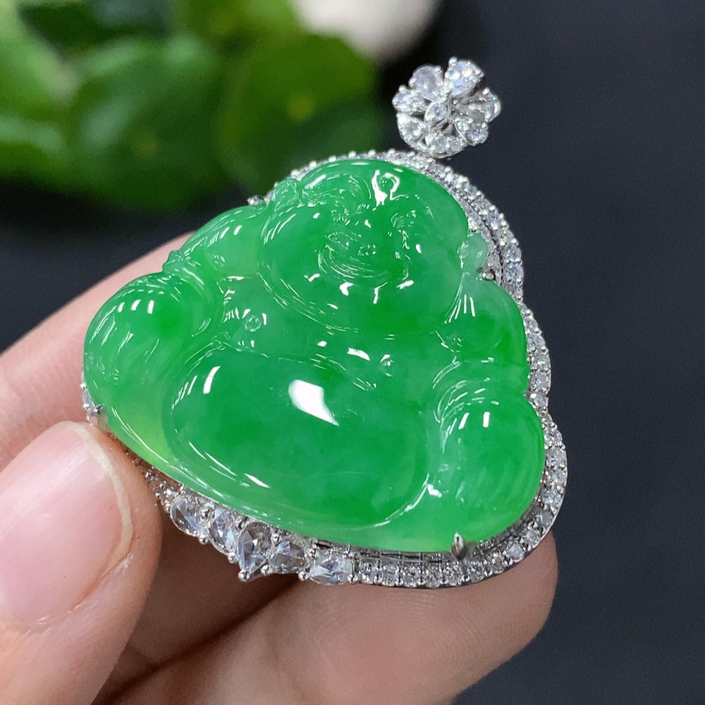 Jadeite Buddha Pendant with 18k Gold Setting, Total Weight Approximately 13.9g [Total Value: $11,380 USD]