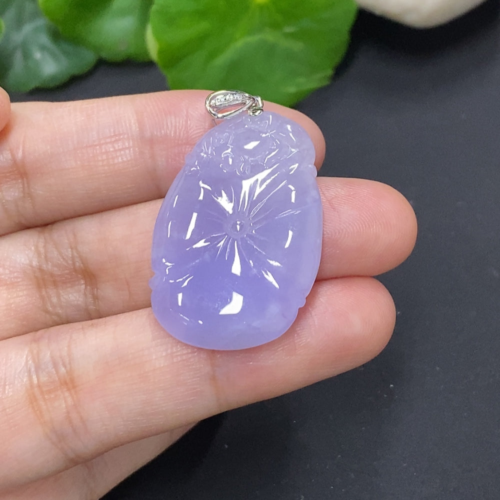 HKHQ jadeite lotus leaf pendant with gold content Au75%, intricately carved jade jewelry featuring floral design